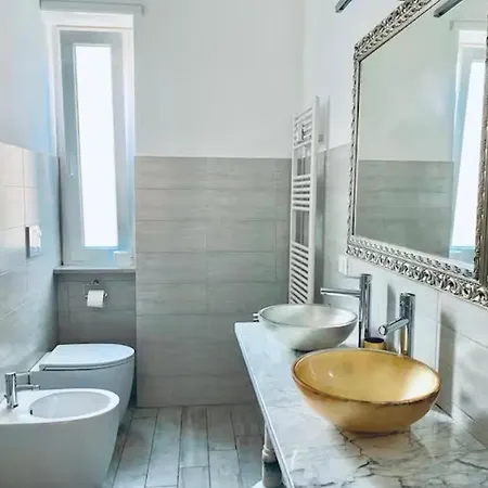 Vatican Historic Center -luxury Flat With Garden And Private Parking Rome