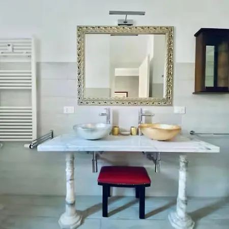 Vatican Historic Center -luxury Flat With Garden And Private Parking * Rome