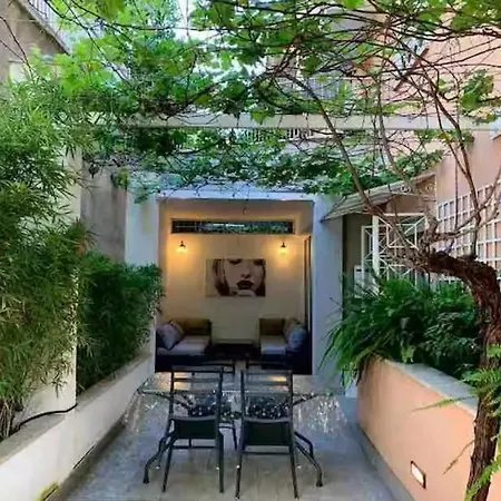 Apartman Vatican Historic Center -luxury Flat With Garden And Private Parking Róma